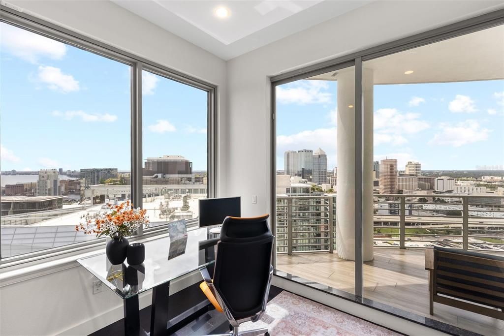 En Renta: $24,900 (4 camas, 4 baños, 4462 Pies cuadrados)