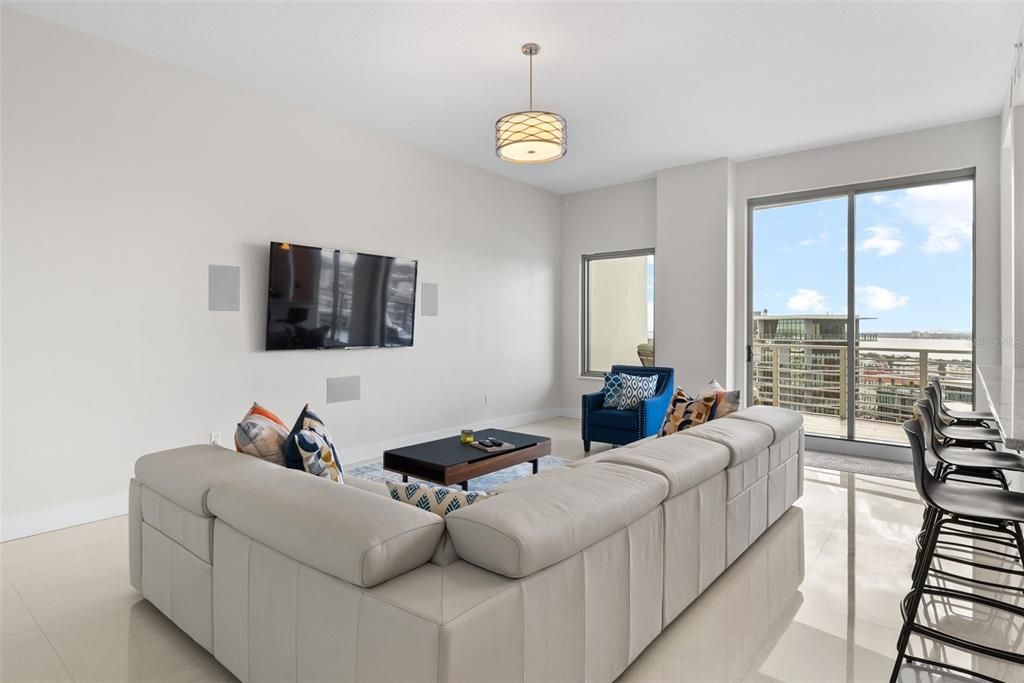 En Renta: $24,900 (4 camas, 4 baños, 4462 Pies cuadrados)