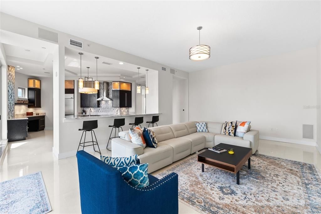 En Renta: $24,900 (4 camas, 4 baños, 4462 Pies cuadrados)