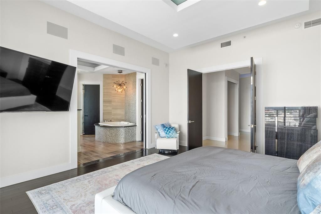 En Renta: $24,900 (4 camas, 4 baños, 4462 Pies cuadrados)