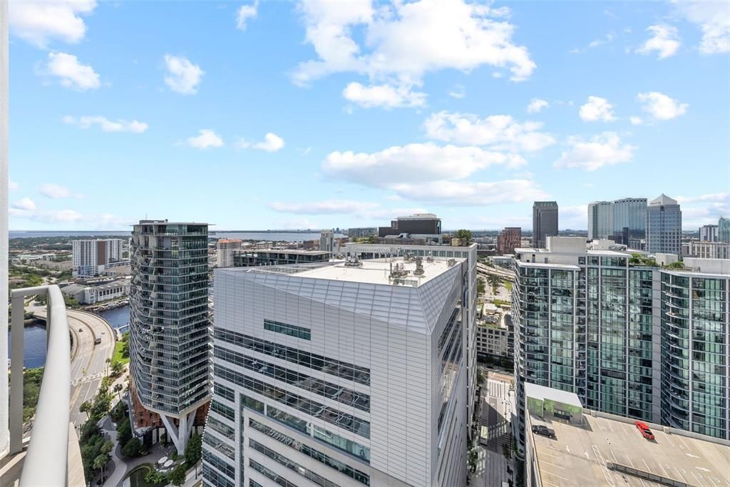 En Renta: $24,900 (4 camas, 4 baños, 4462 Pies cuadrados)