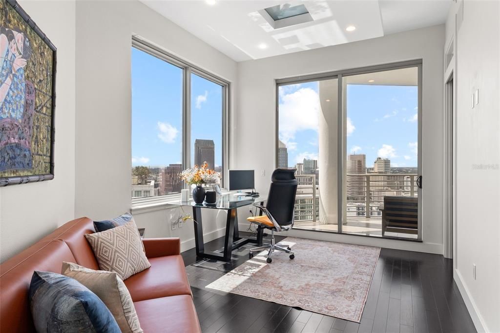 En Renta: $24,900 (4 camas, 4 baños, 4462 Pies cuadrados)