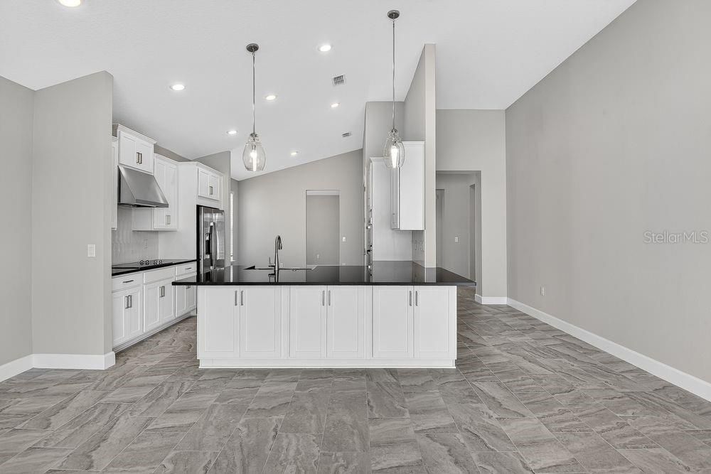 Active With Contract: $399,990 (3 beds, 2 baths, 2055 Square Feet)