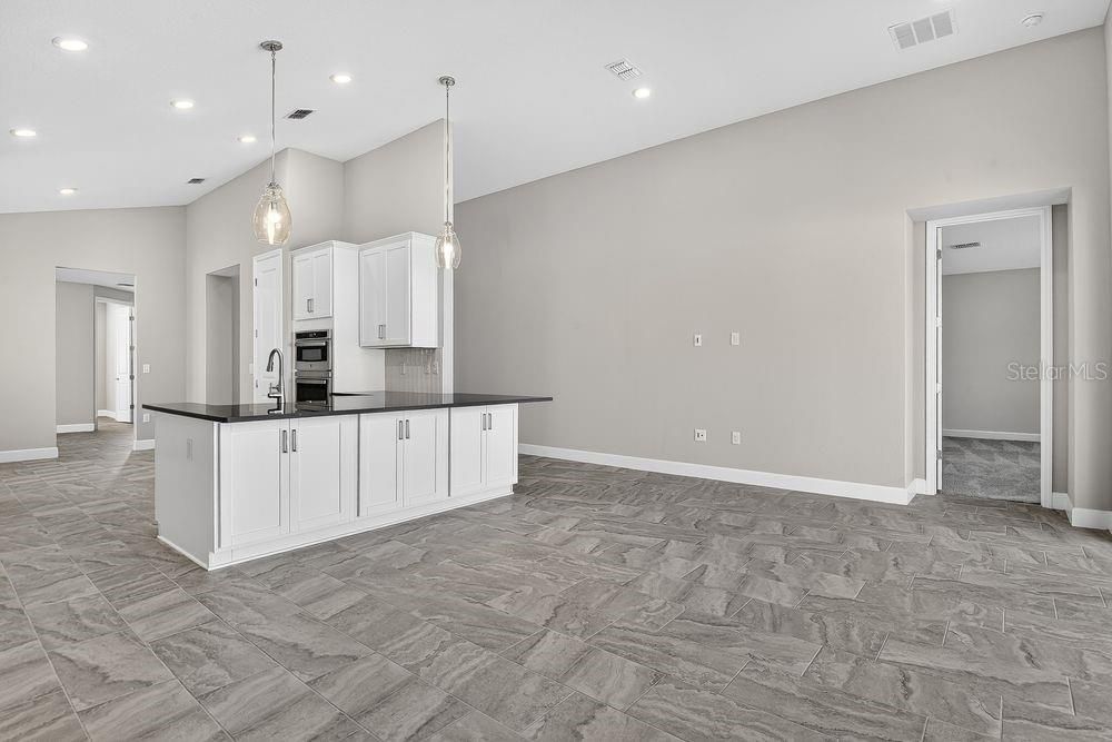 Active With Contract: $399,990 (3 beds, 2 baths, 2055 Square Feet)