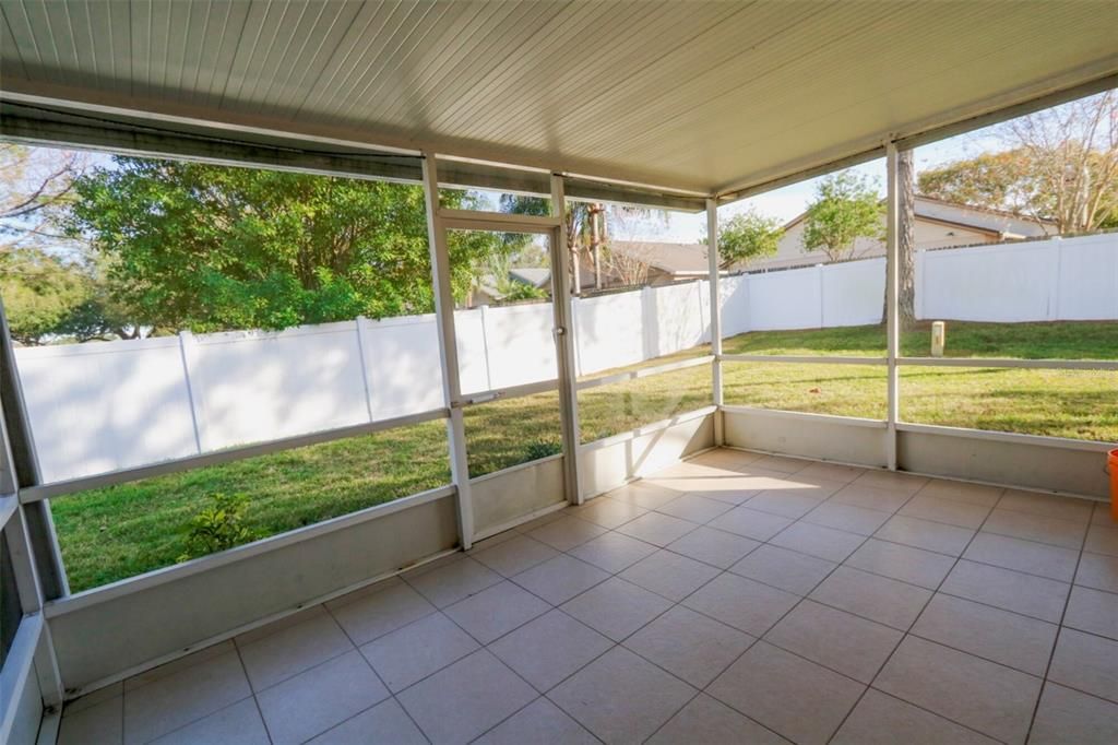 For Rent: $1,900 (3 beds, 2 baths, 1364 Square Feet)