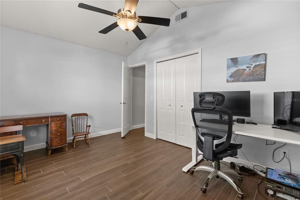 For Sale: $460,000 (3 beds, 2 baths, 2025 Square Feet)