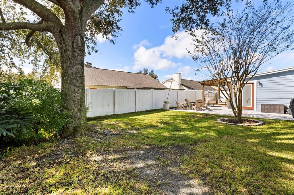 For Sale: $460,000 (3 beds, 2 baths, 2025 Square Feet)