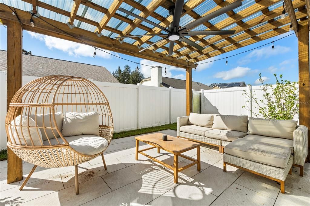 For Sale: $460,000 (3 beds, 2 baths, 2025 Square Feet)