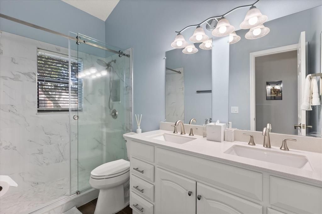 For Sale: $460,000 (3 beds, 2 baths, 2025 Square Feet)