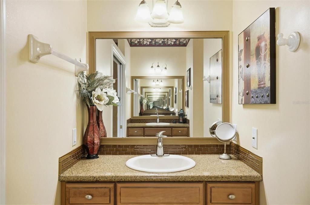 На продажу: $575,000 (3 спален, 2 ванн, 2154 Квадратных фут)