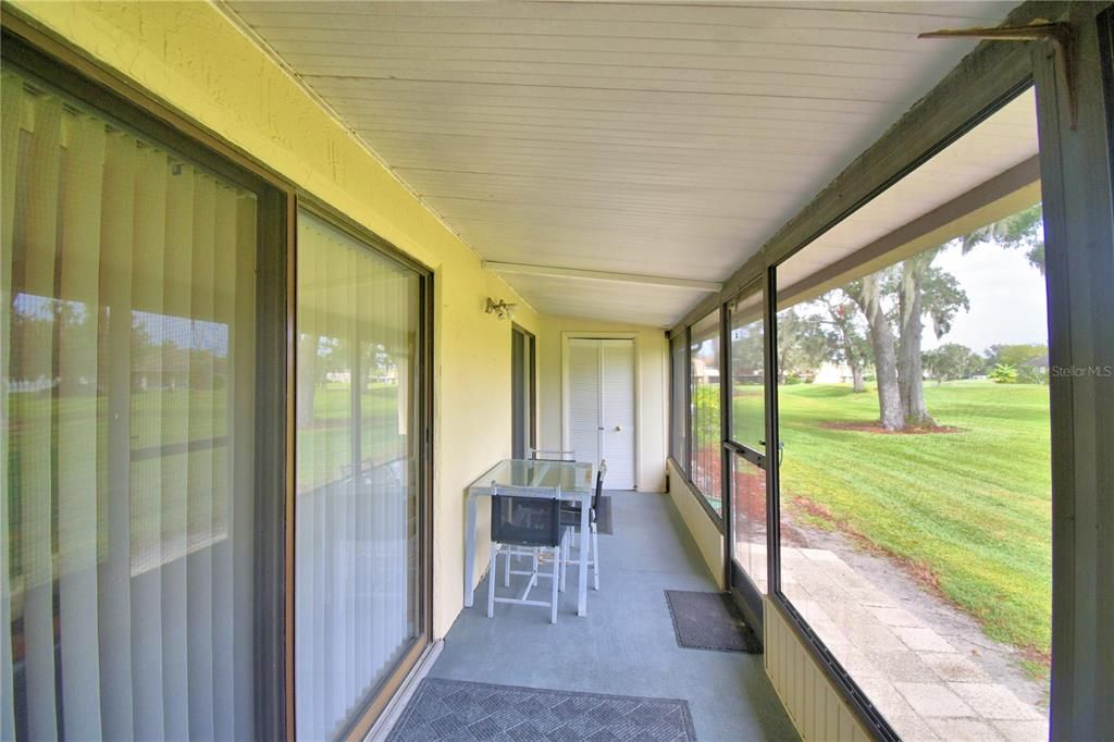 For Sale: $130,000 (2 beds, 2 baths, 812 Square Feet)