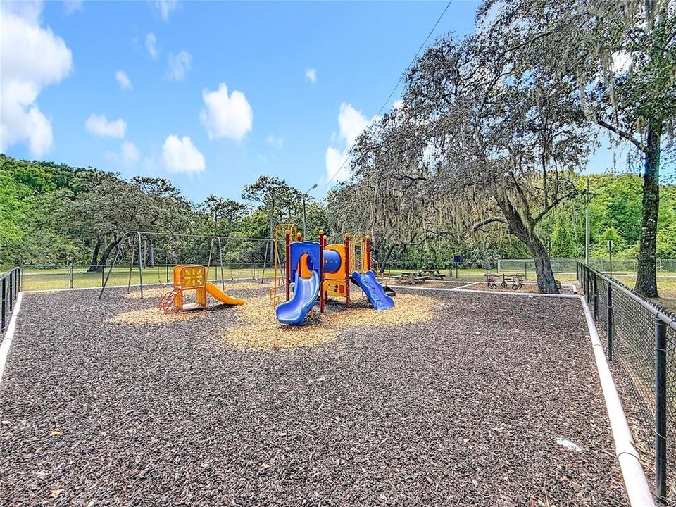 For Sale: $1,875,000 (7.58 acres)