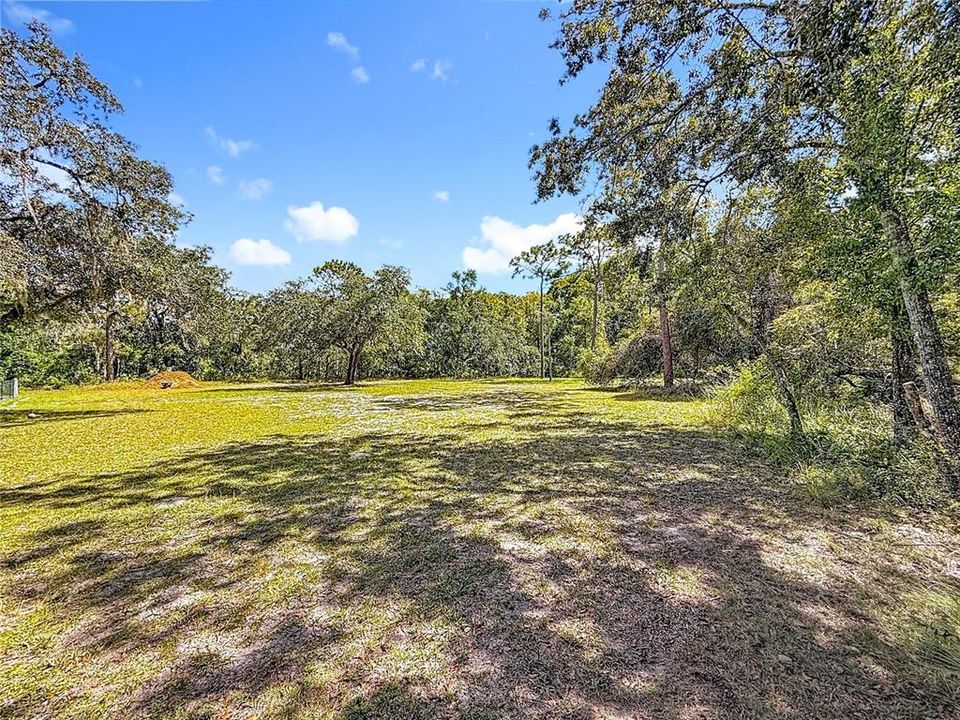 For Sale: $1,875,000 (7.58 acres)