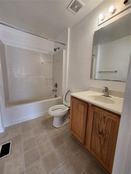 En Renta: $1,850 (3 camas, 2 baños, 1670 Pies cuadrados)