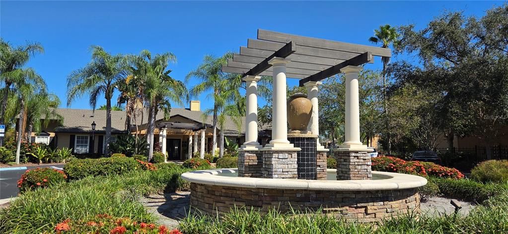 Под контрактом: $129,500 (1 спален, 1 ванн, 637 Квадратных фут)