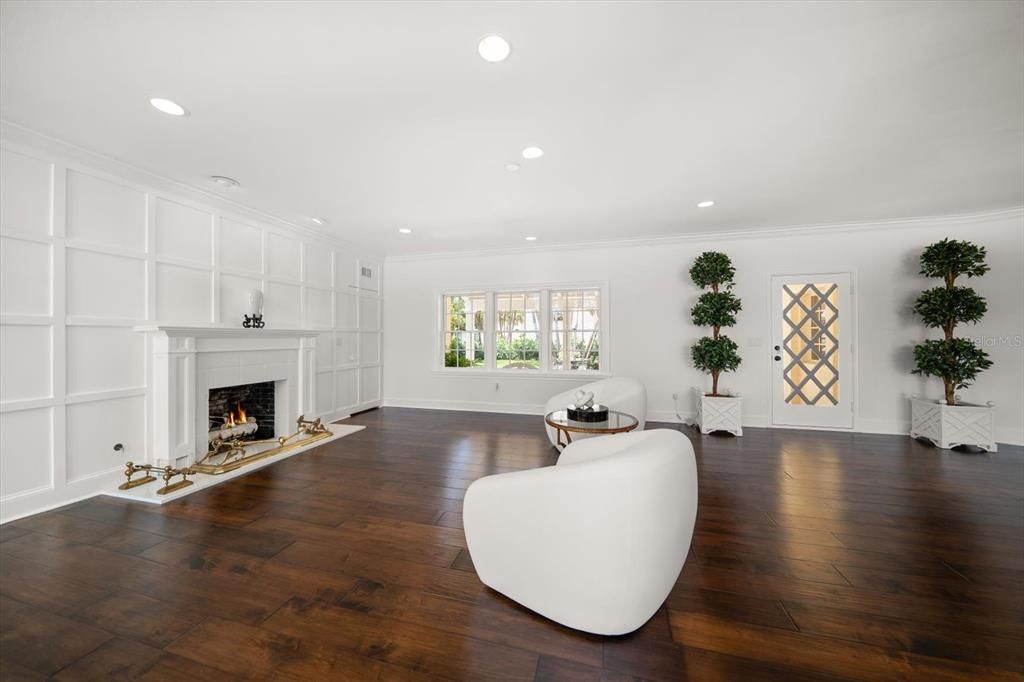 На продажу: $6,290,000 (4 спален, 5 ванн, 7793 Квадратных фут)