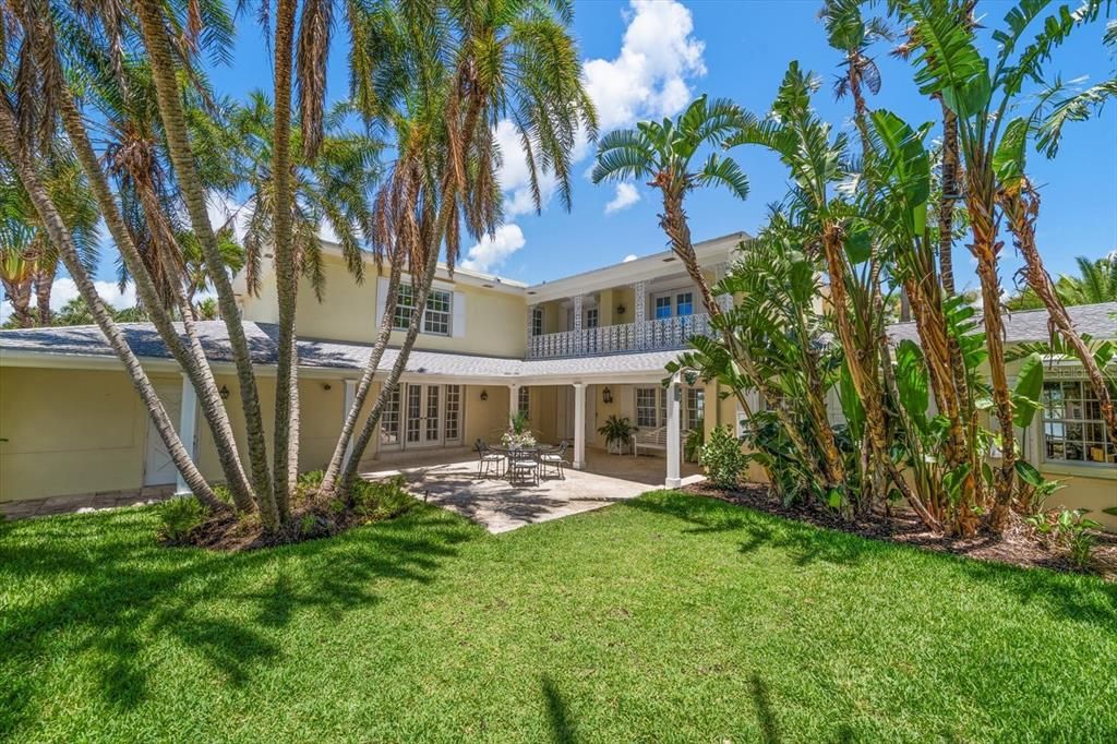 На продажу: $6,290,000 (4 спален, 5 ванн, 7793 Квадратных фут)