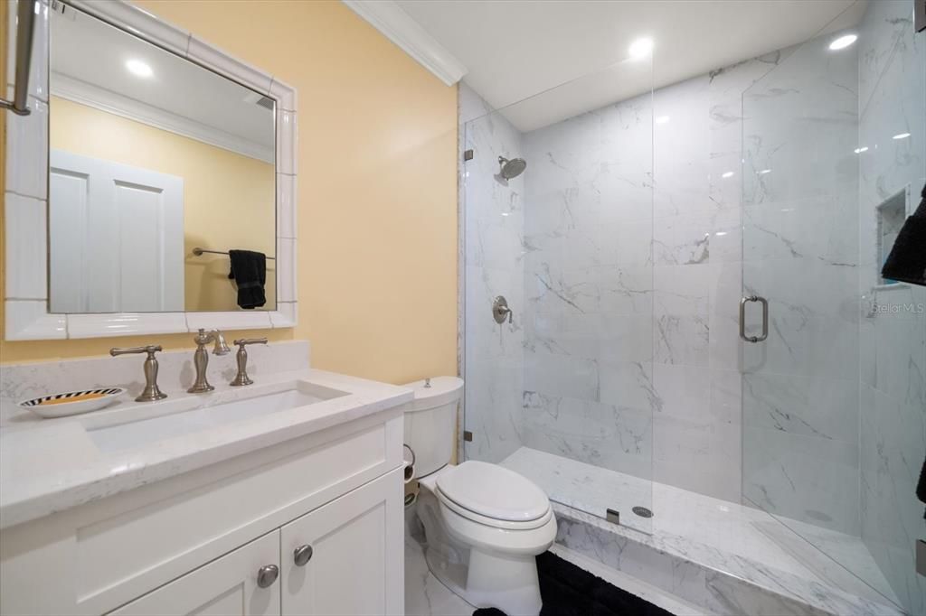 На продажу: $6,290,000 (4 спален, 5 ванн, 7793 Квадратных фут)