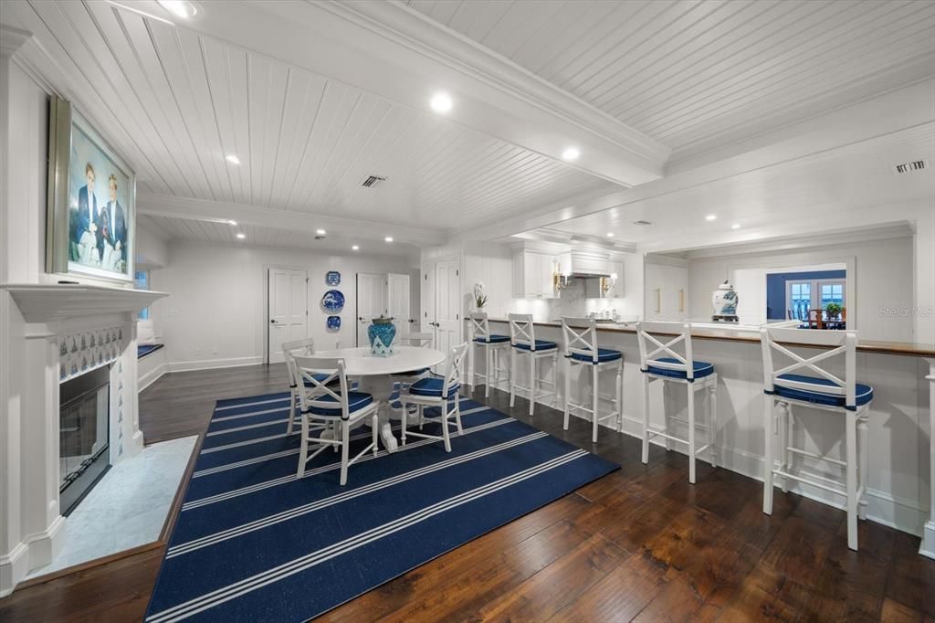 На продажу: $6,290,000 (4 спален, 5 ванн, 7793 Квадратных фут)