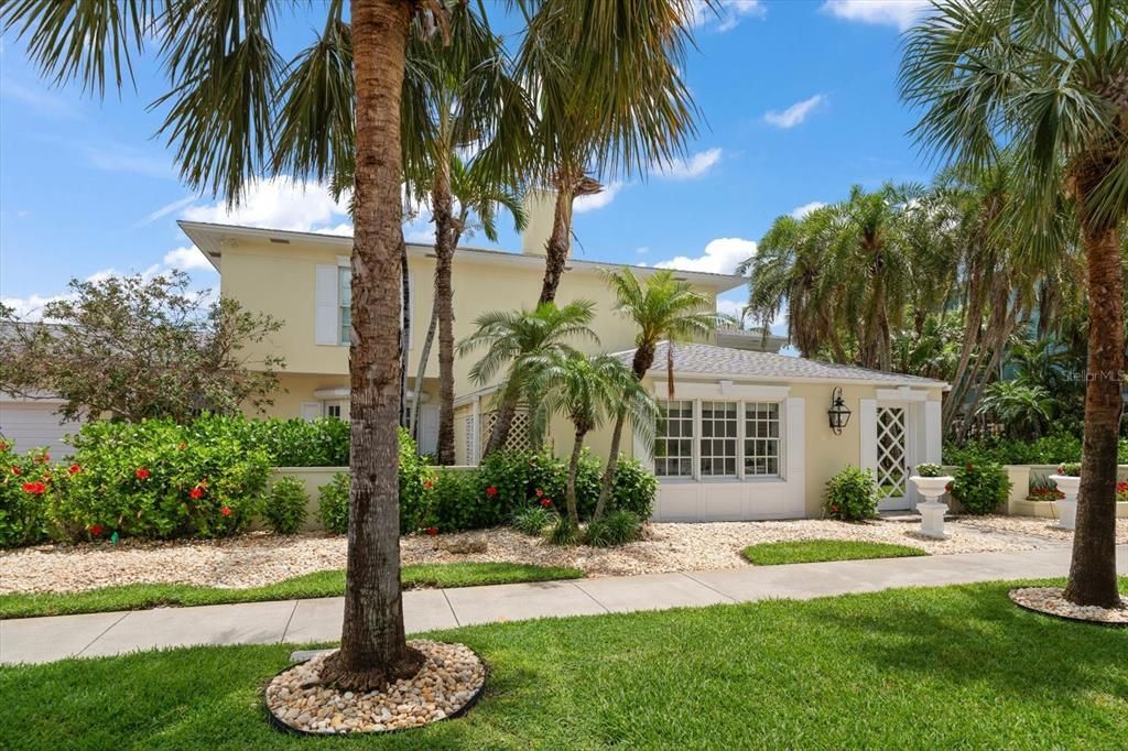 На продажу: $6,290,000 (4 спален, 5 ванн, 7793 Квадратных фут)