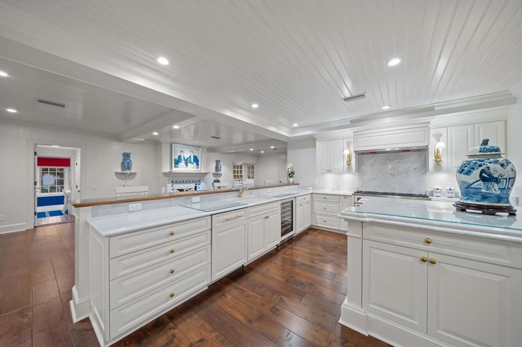 На продажу: $6,290,000 (4 спален, 5 ванн, 7793 Квадратных фут)