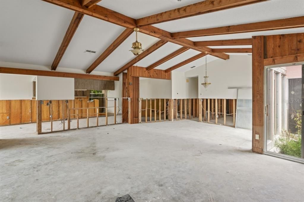 待售: $319,000 (3 贝兹, 2 浴室, 1698 平方英尺)