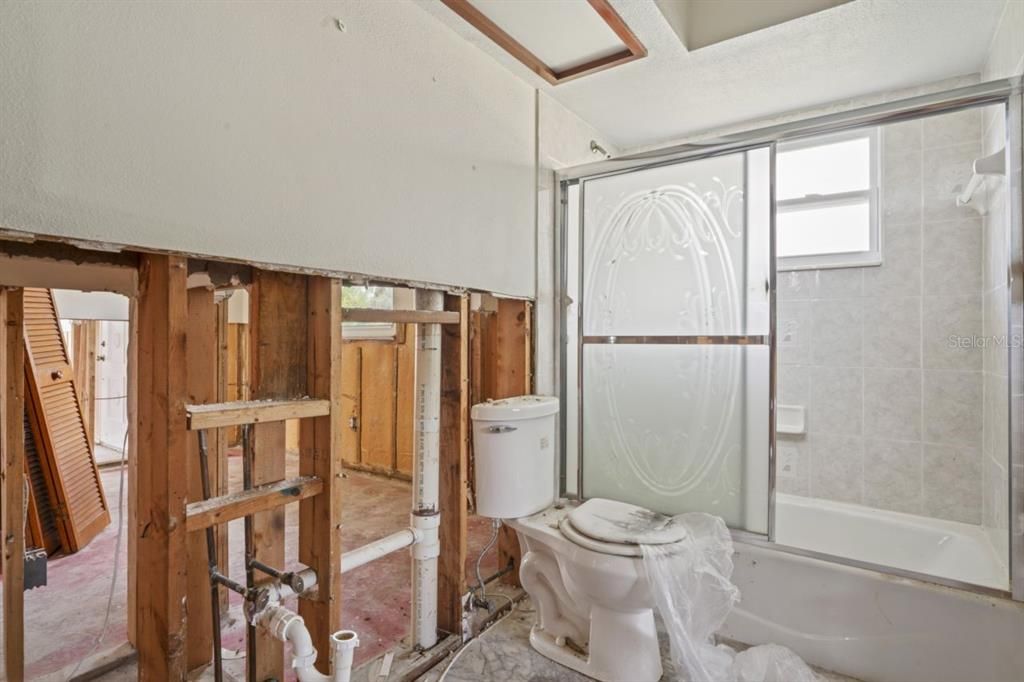 待售: $319,000 (3 贝兹, 2 浴室, 1698 平方英尺)