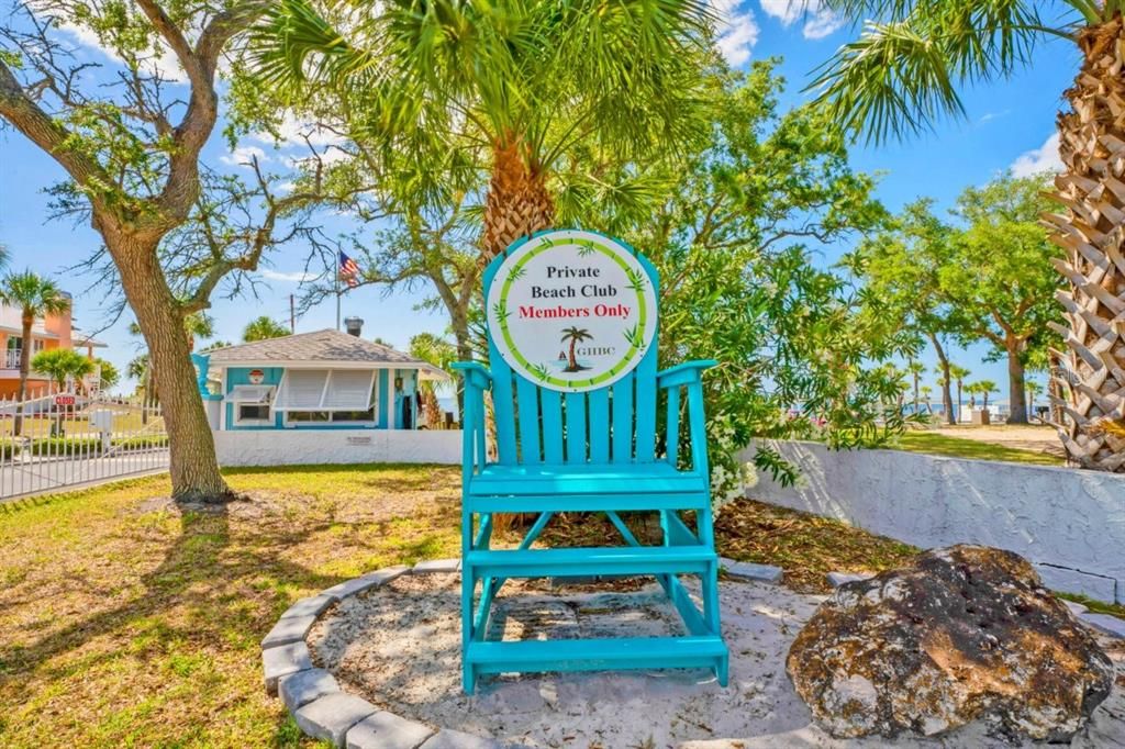 待售: $319,000 (3 贝兹, 2 浴室, 1698 平方英尺)