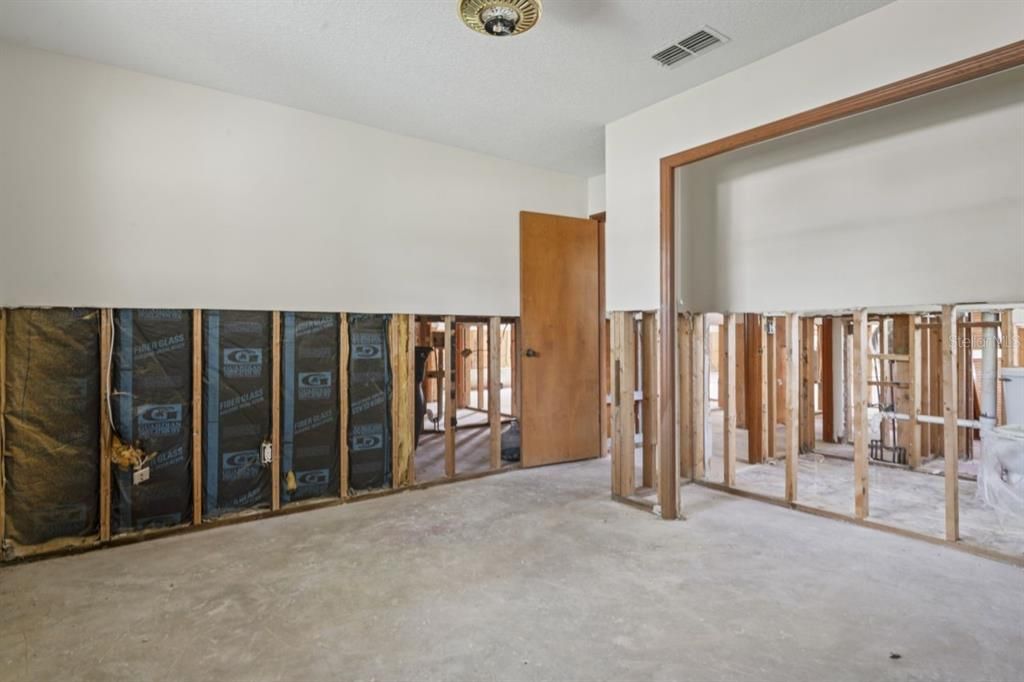 待售: $319,000 (3 贝兹, 2 浴室, 1698 平方英尺)