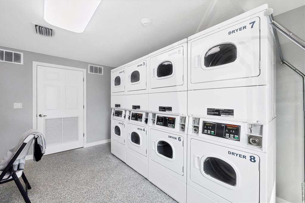 Active With Contract: $164,900 (3 beds, 2 baths, 903 Square Feet)