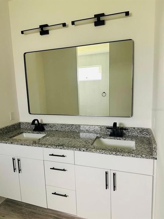 待售: $449,999 (3 贝兹, 3 浴室, 2219 平方英尺)