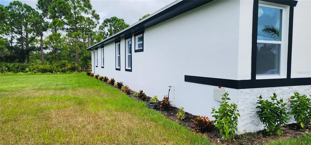 待售: $449,999 (3 贝兹, 3 浴室, 2219 平方英尺)