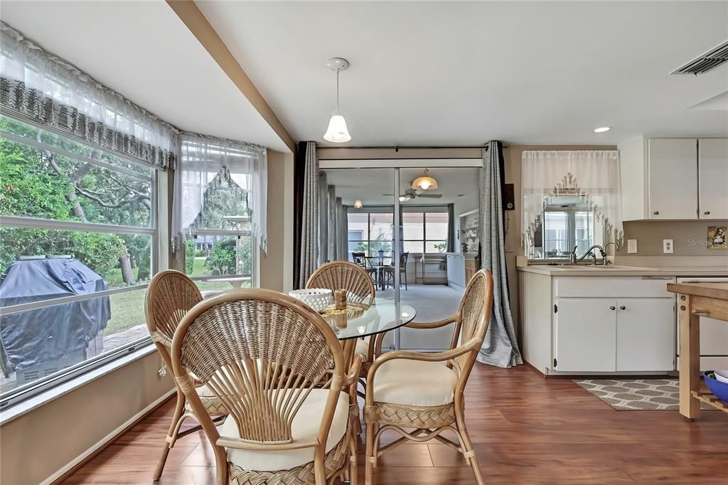 For Sale: $329,900 (2 beds, 2 baths, 2020 Square Feet)