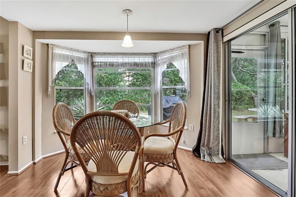 For Sale: $329,900 (2 beds, 2 baths, 2020 Square Feet)