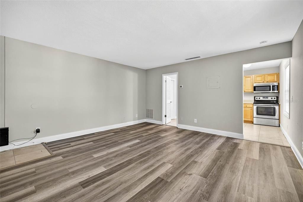 For Sale: $115,000 (0 beds, 1 baths, 448 Square Feet)