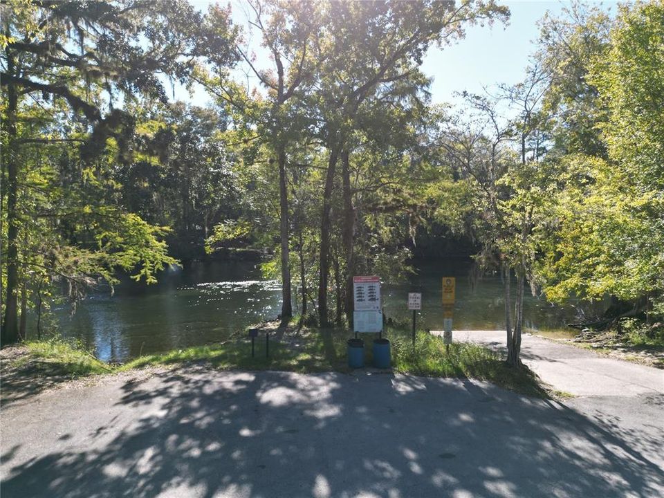 Active With Contract: $185,000 (3 beds, 2 baths, 1248 Square Feet)