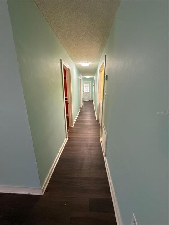 Active With Contract: $185,000 (3 beds, 2 baths, 1248 Square Feet)