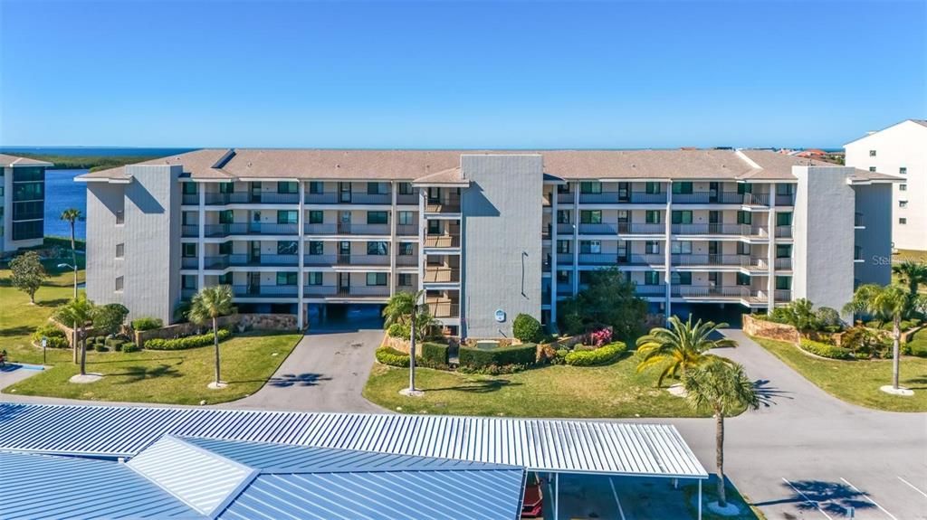 На продажу: $325,000 (2 спален, 2 ванн, 1103 Квадратных фут)