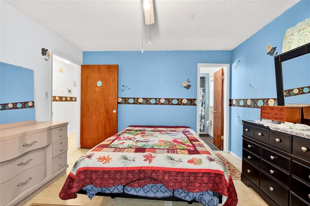 En Venta: $210,000 (3 camas, 2 baños, 1232 Pies cuadrados)