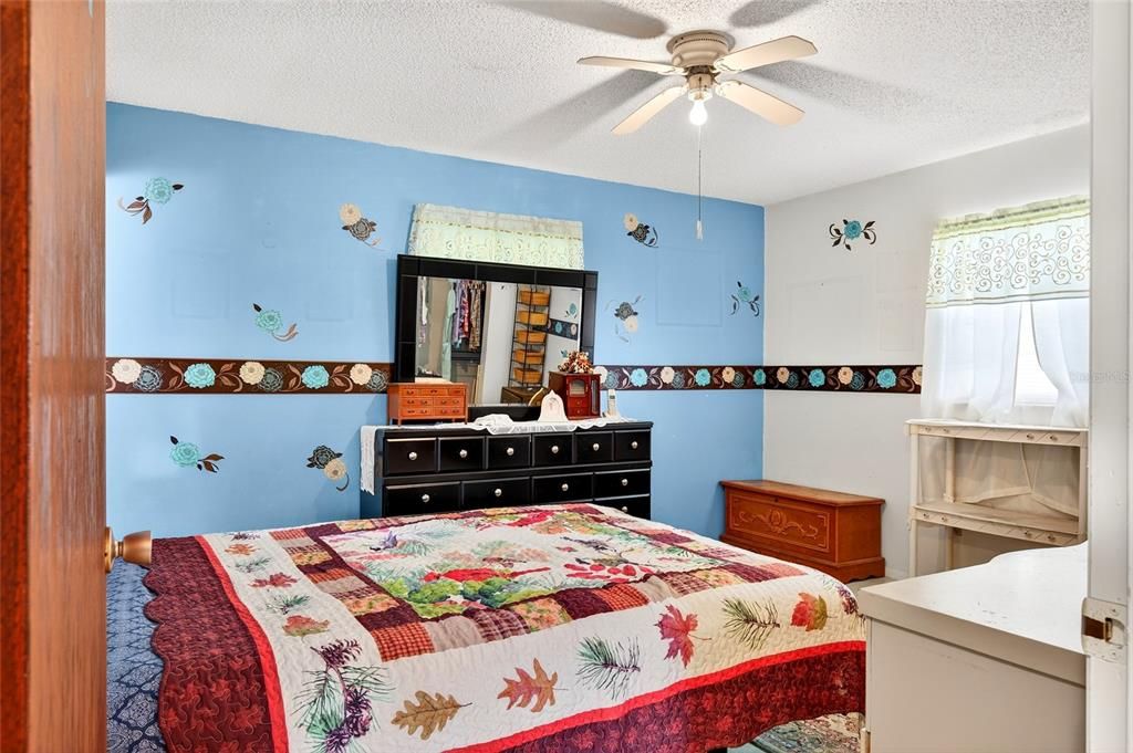 En Venta: $210,000 (3 camas, 2 baños, 1232 Pies cuadrados)