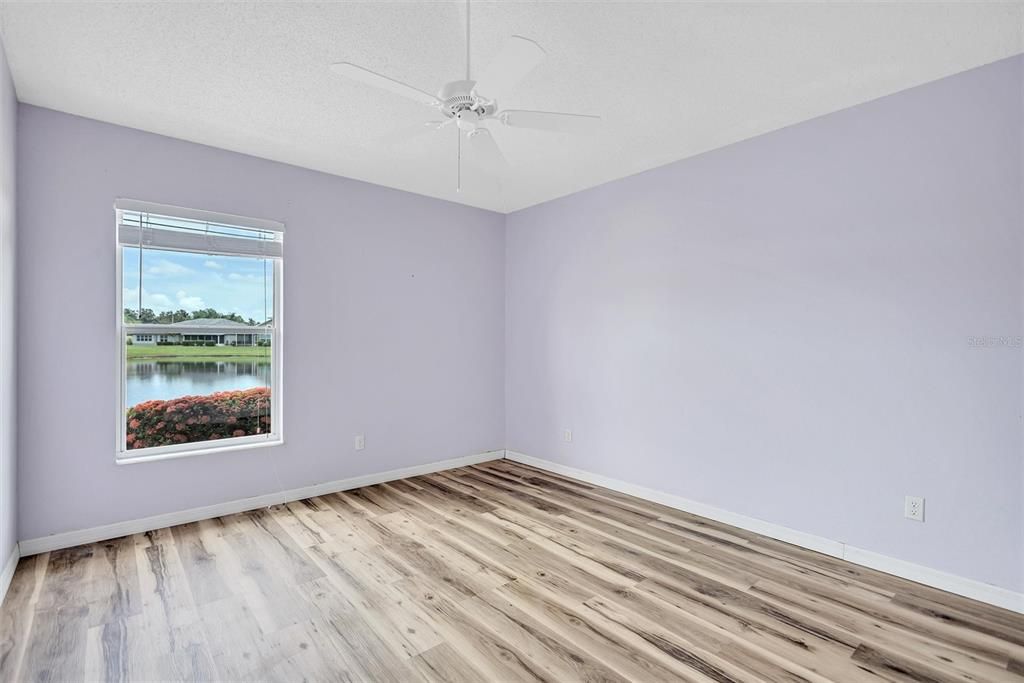 待售: $275,000 (2 贝兹, 2 浴室, 1651 平方英尺)