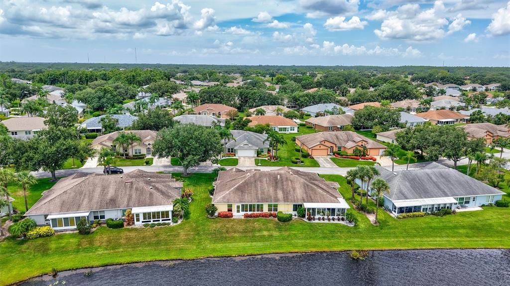 待售: $275,000 (2 贝兹, 2 浴室, 1651 平方英尺)