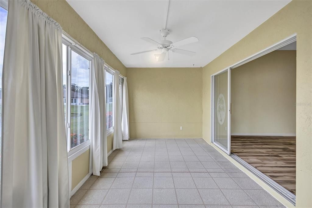 待售: $275,000 (2 贝兹, 2 浴室, 1651 平方英尺)