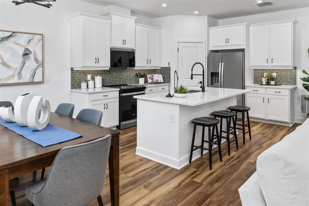 Active With Contract: $398,990 (4 beds, 2 baths, 1894 Square Feet)