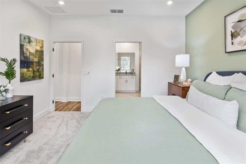 Active With Contract: $398,990 (4 beds, 2 baths, 1894 Square Feet)