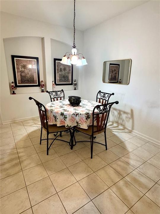 В аренду: $1,650 (3 спален, 2 ванн, 1433 Квадратных фут)