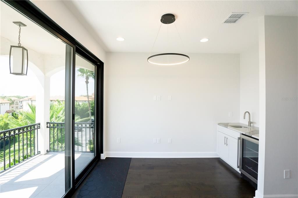 待售: $1,050,000 (4 贝兹, 4 浴室, 3280 平方英尺)