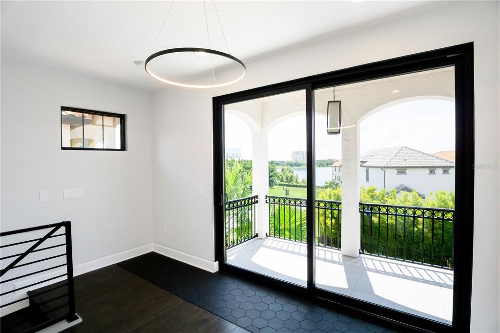 待售: $1,050,000 (4 贝兹, 4 浴室, 3280 平方英尺)