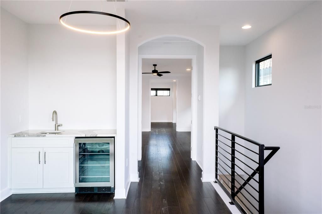 待售: $1,050,000 (4 贝兹, 4 浴室, 3280 平方英尺)