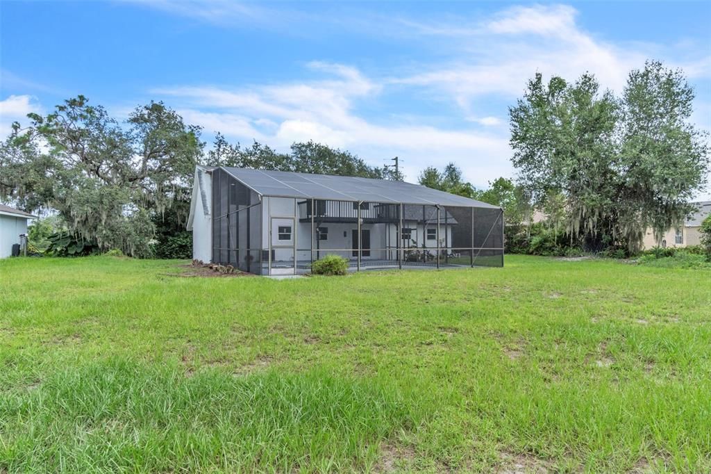 待售: $425,000 (3 贝兹, 2 浴室, 2324 平方英尺)